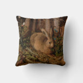 森の中のウサギ（ハンス・ホフマン） クッション (裏面)