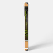 森の中のビーグル素朴犬 iPhoneケース (左側面)