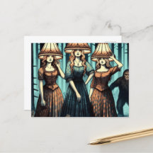 森の中の人でランプシェードの帽子とビッグフット