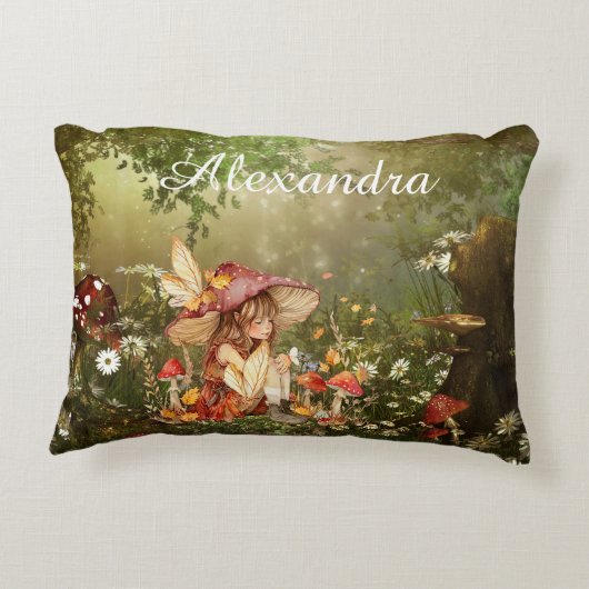 森の中の可愛いキノコの妖精 アクセントクッション (裏面)