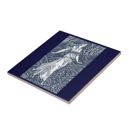 森の中の女性 タイル (側面)