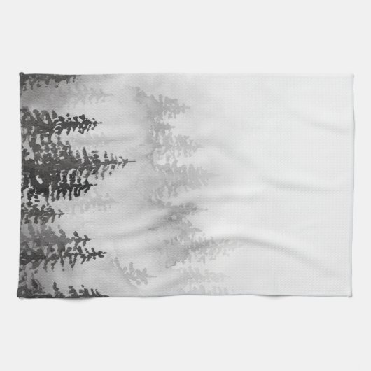 森の中の常緑樹ブラックフォギーマウンテン キッチンタオル (横)