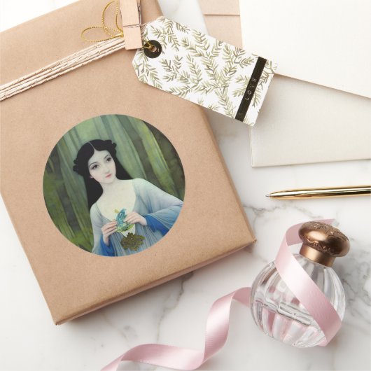 森の中の美しい女性のインクイラストレーション ラウンドシール (ギフト)