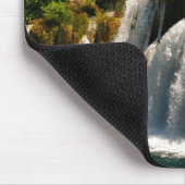 森の中の美しい滝&ストリーム マウスパッド (コーナー)