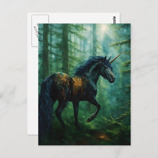 森の中の美しい黒いユニコーン ポストカード (正面/裏面)