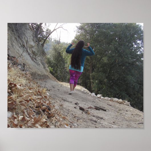 森の中の長い髪 ポスター (正面)