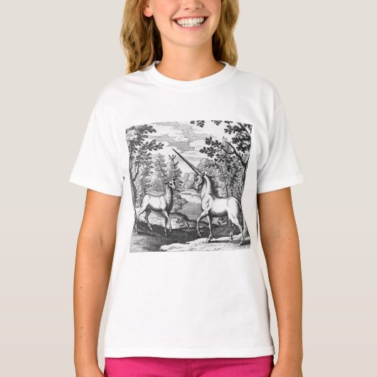 森の中の魔法のユニコーン Tシャツ (正面)