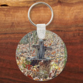 森の中を渡る キーホルダー (正面)