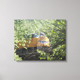 森の中を訓練する キャンバスプリント