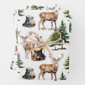 森の中を運ぶウッドランドトナカイの家族 ラッピングペーパーシート (インサイチュ)