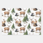 森の中を運ぶウッドランドトナカイの家族 ラッピングペーパーシート (正面)