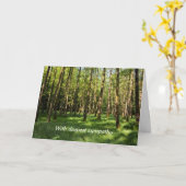 森の中 – 最も深い悔やみや弔慰 カード (黄色い花)