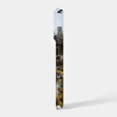 森の冬の静寂 iPhoneケース (左側面)