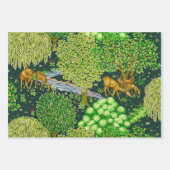 森の動物は小川のフローラで枯れカラフルる ラッピングペーパーシート (正面3)