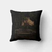 森の古い城 クッション (裏面)