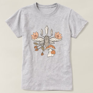 『森の女のTシャツのセミ』 Tシャツ