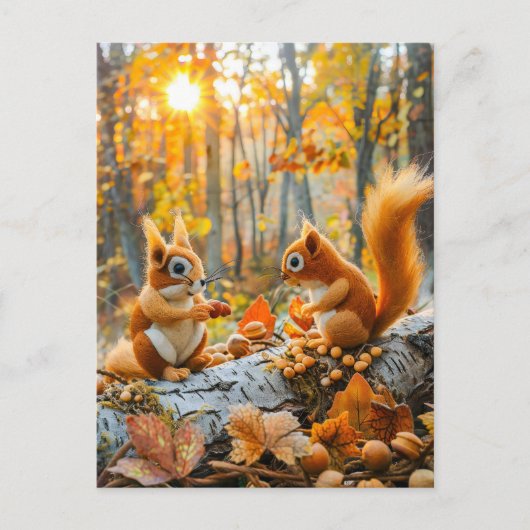 森の床でドングリを集めるリス ポストカード (正面)
