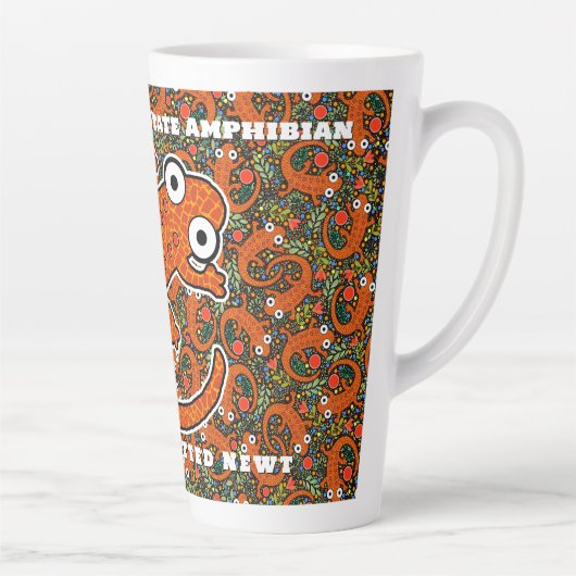 森の床に赤い斑点のあるニワトリ カフェラテマグ (右)