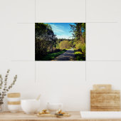 森の木々歩くパスに沿ってゴージャスな日のポスト ポスター (キッチン)