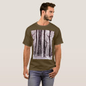 森の木々 雪景色の冬の風景 Tシャツ (正面フル)