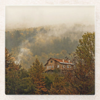 森の木造の家 – 静かなシーン ガラスコースター