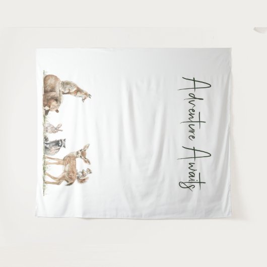 森の森の森の動物の冒険が待ち受ける タペストリー (正面(横))