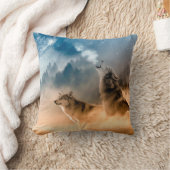 森の満月に二匹のオオカミが吠える クッション (ブランケット)