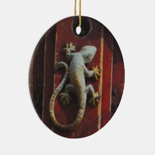 森の灰色トカゲ擦り切れたイ セラミックオーナメント (右)