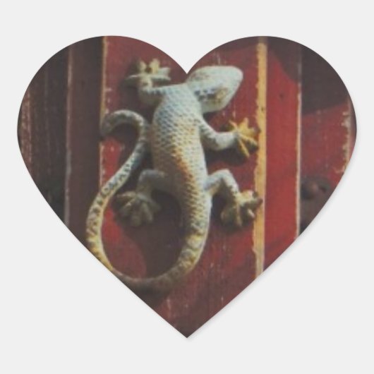 森の灰色トカゲ擦り切れたイ ハートシール (正面)