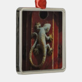 森の灰色トカゲ擦り切れたイ メタルオーナメント (右)