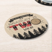 森の素朴格子型ランバージャックボーイズ2回目の誕生日 ラウンドペーパーコースター (アングル)