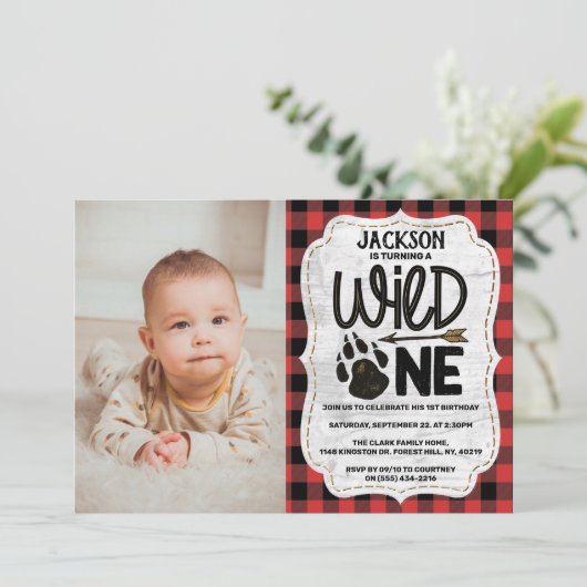 森の素朴格子柄の熊の手の男の子1日 招待状 (スタンド正面)