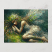 森の苔むした畑で眠っているゴージャスな妖精 ポストカード (正面)