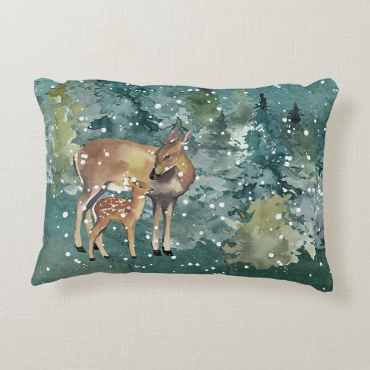 森の雪の中でシカを嘆き悲しむ アクセントクッション (裏面)