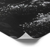 森の静かな滝 – 木炭アート ポスター (角)