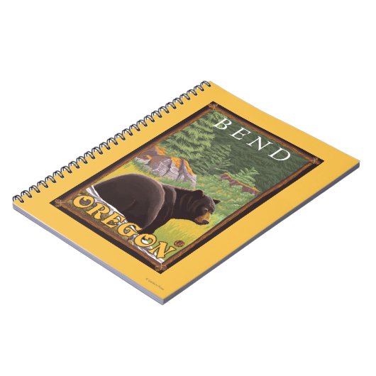 森の黒いクマ – オレゴン州ベンド ノートブック (左側)