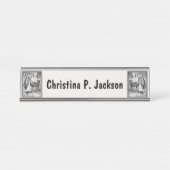 森の黒枠に狼を乗せたファンシーフード デスクネームプレート (正面)