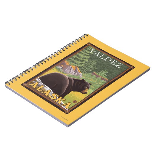 森の黒熊 – アラスカ,バルデス ノートブック (左側)