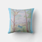 森をハイキングする クッション (裏面)