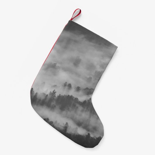 森を取り巻く霧 スモールクリスマスストッキング (正面 (吊り時))