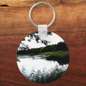 森林と葦の写真と川沿い キーホルダー (正面)