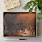 森林によって走っているすばらしい馬 薄葉紙 (ギフト)