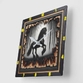 森林のパス:チャールドパーソナライズされたウッドフリージアン スクエア壁時計 (傾斜)