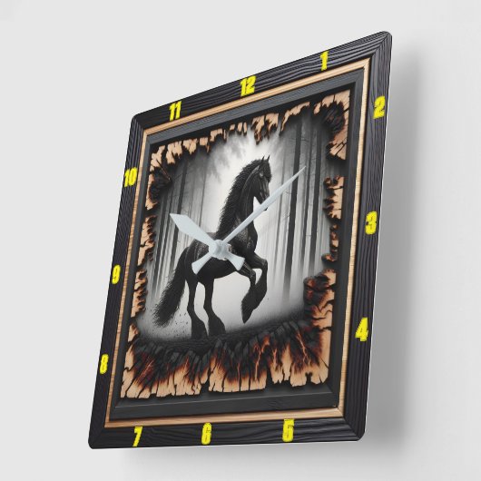 森林のパス:チャールドパーソナライズされたウッドフリージアン スクエア壁時計 (傾斜)