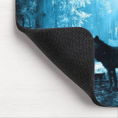 森林の単独で黒いオオカミ マウスパッド (コーナー)