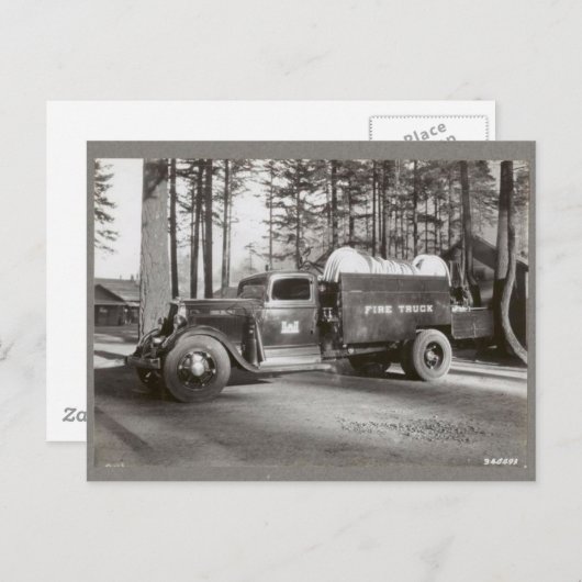 森林の消防器具:消防車 – オレゴン ポストカード (正面/裏面)