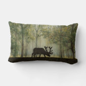 森林イラストレーションのアメリカヘラジカ ランバークッション (裏面)