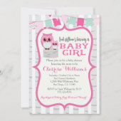 森林フクロウの女の赤ちゃんのシャワーの招待状 招待状 (正面)