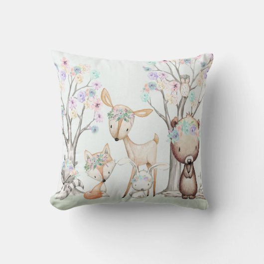 森林動物のBohoの女の赤ちゃんの子供部屋の枕 クッション (正面)