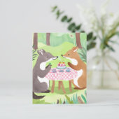 森林動物ピクニック | 可愛お洒落い水色 ポストカード (スタンド正面)